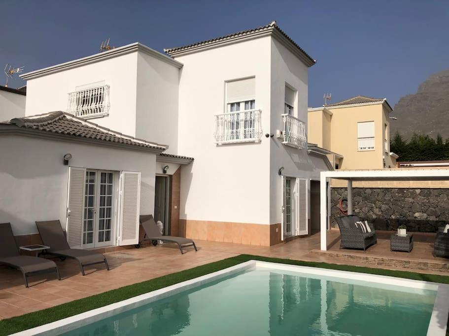 Villa Vanesa Luxury Private Villa With A Heated Pool, 4 Bedrooms And 4 Bathrooms Costa Adeje  Kültér fotó